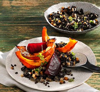 Rezept, Gericht von Develey: Beluga-Linsen in Senfsauce zu Rote Bete und Kürbis mit mittelscharfen Senf